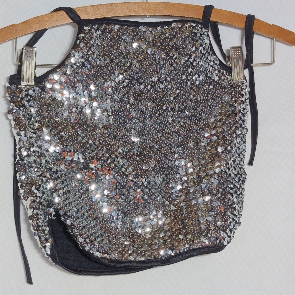 Dansco Girls Sz XLC Silver Sequin Sleeveless Top
